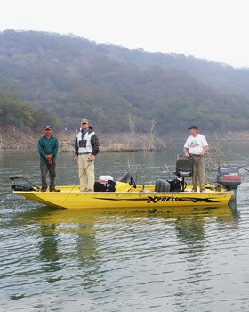 comedero bass fishing boats